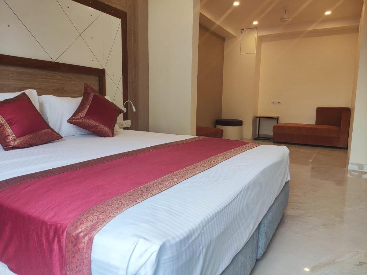 Hotel Xenia Varanasi Luaran gambar