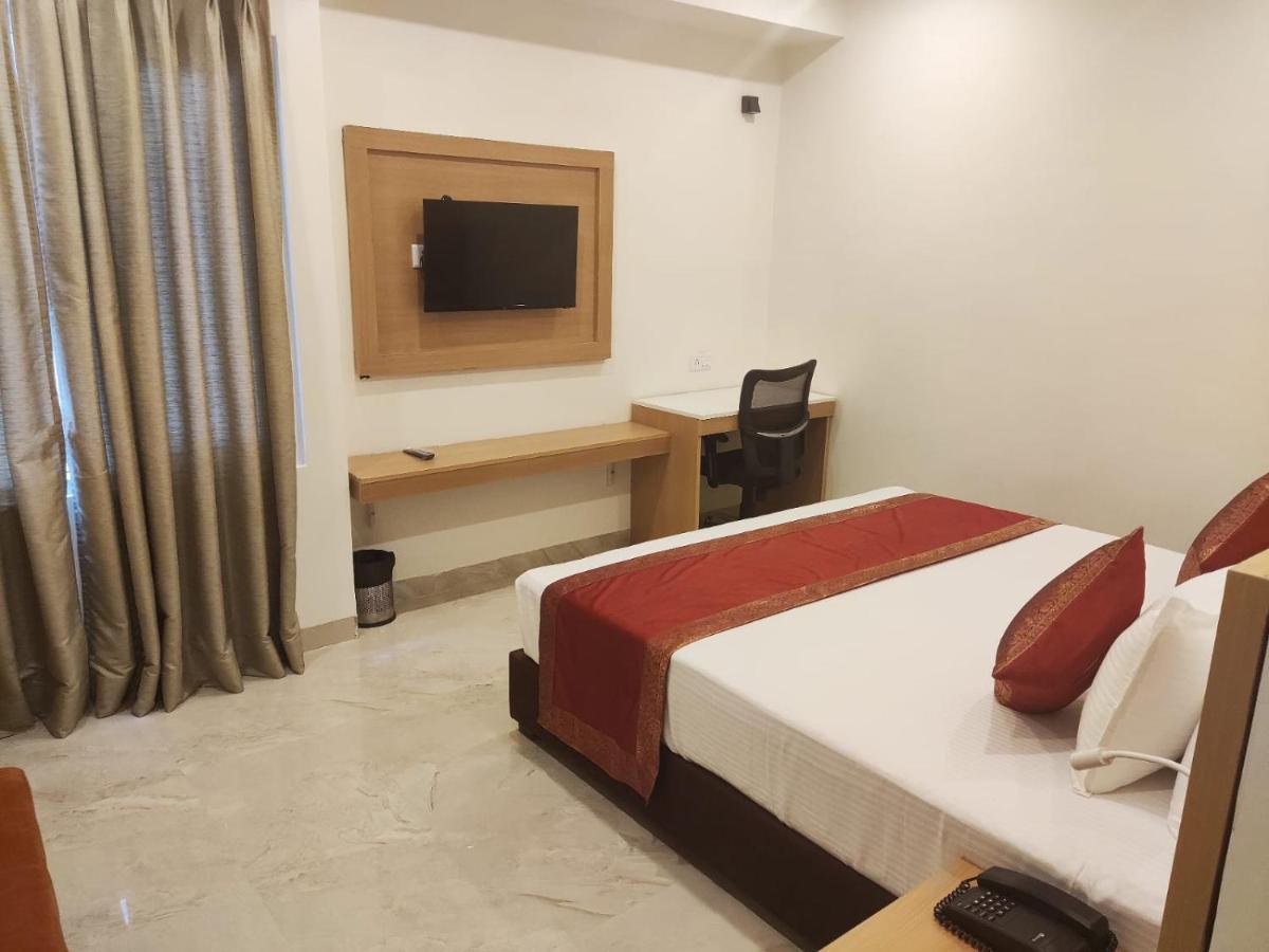 Hotel Xenia Varanasi Luaran gambar