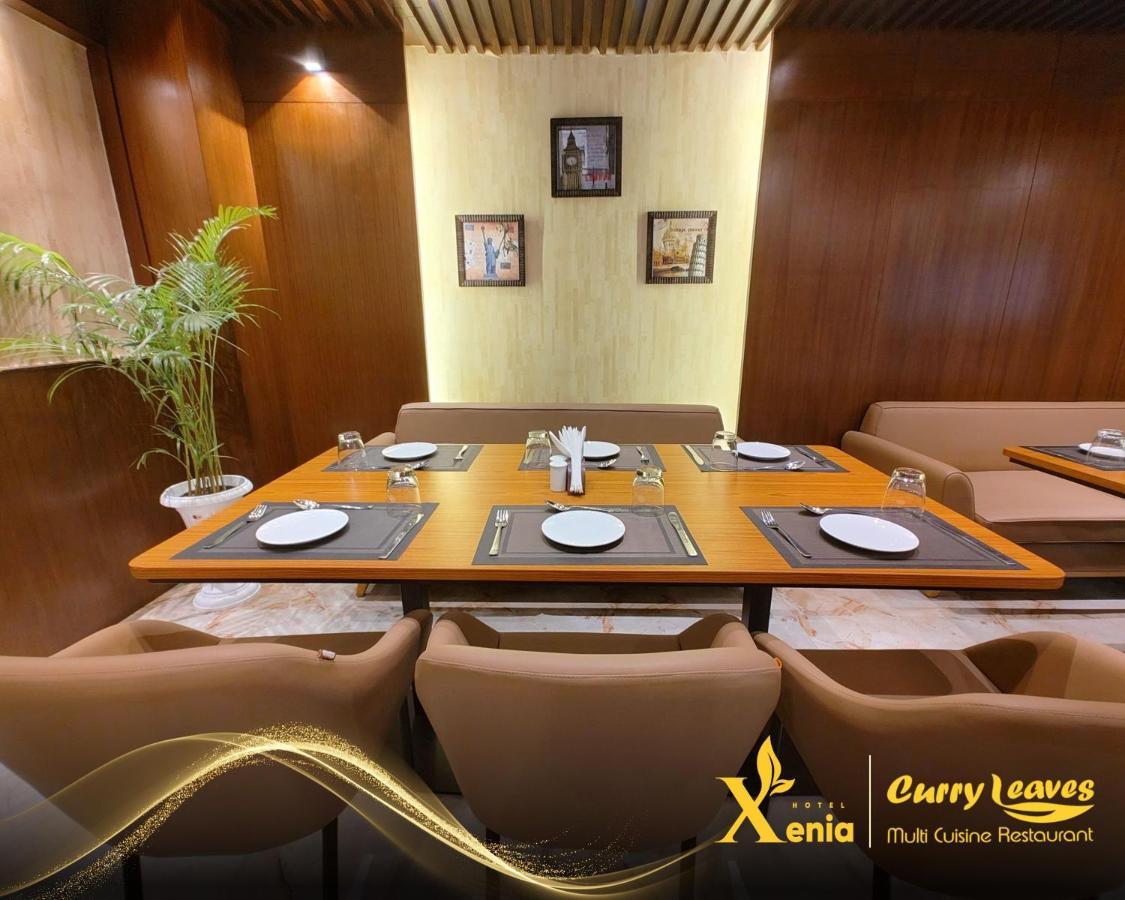 Hotel Xenia Varanasi Luaran gambar